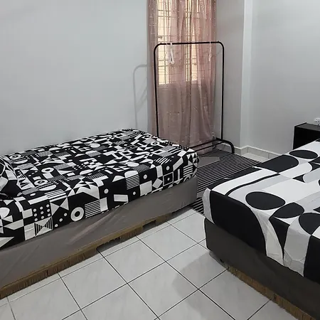 Rumah Rehat 3 Bedrooms Bangi Kajang Room photo